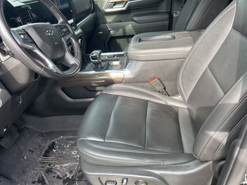 Used 2022 Chevrolet Silverado 1500 RST w/ Redline Edition image 15