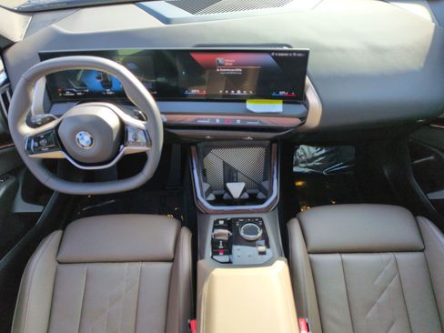 Used 2025 BMW X3 xDrive30i w/ Convenience Package image 28