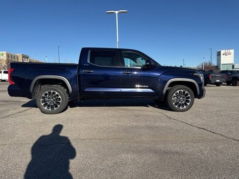 Used 2023 Toyota Tundra Limited image 9
