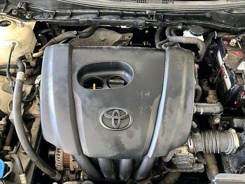 Used 2018 Toyota Yaris iA image 31