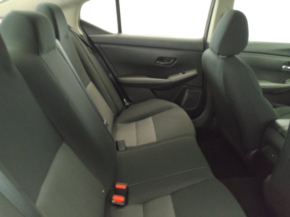 Used 2025 Nissan Sentra SV FWD image 19