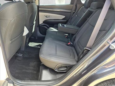 Used 2022 Hyundai Tucson SE FWD image 18