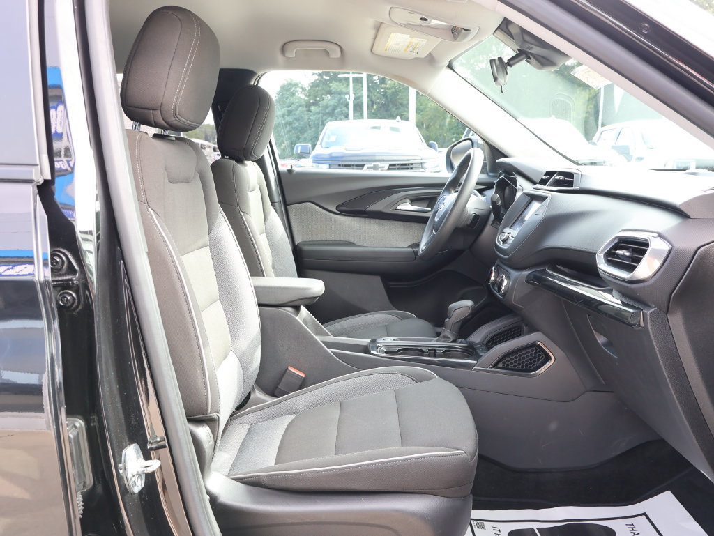 Certified 2023 Chevrolet TrailBlazer LT FWD image 31