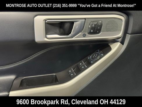 Used 2021 Ford Explorer Limited w/ Equipment Group 301A image 12