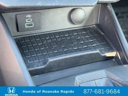 Used 2024 Ford Mustang GT Premium image 19