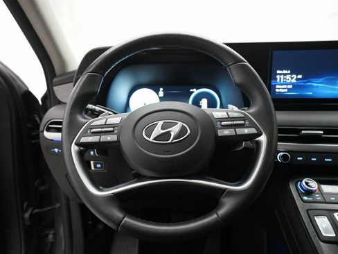 Used 2024 Hyundai Palisade Limited image 4