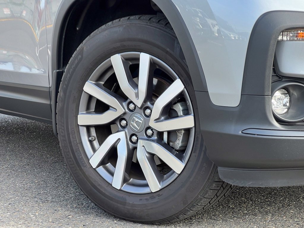 Used 2020 Honda Pilot EX image 2