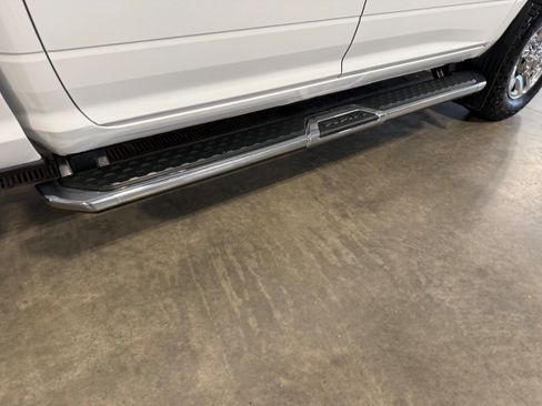 Used 2020 RAM 2500 Tradesman w/ Chrome Appearance Group AWD/4WD image 7