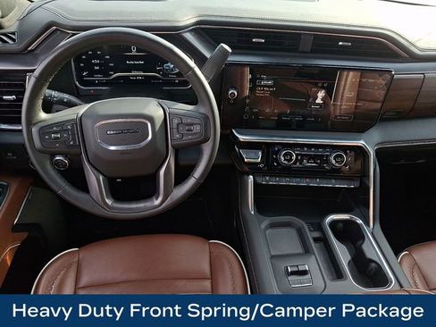 Used 2025 GMC Sierra 3500 Denali Ultimate image 3