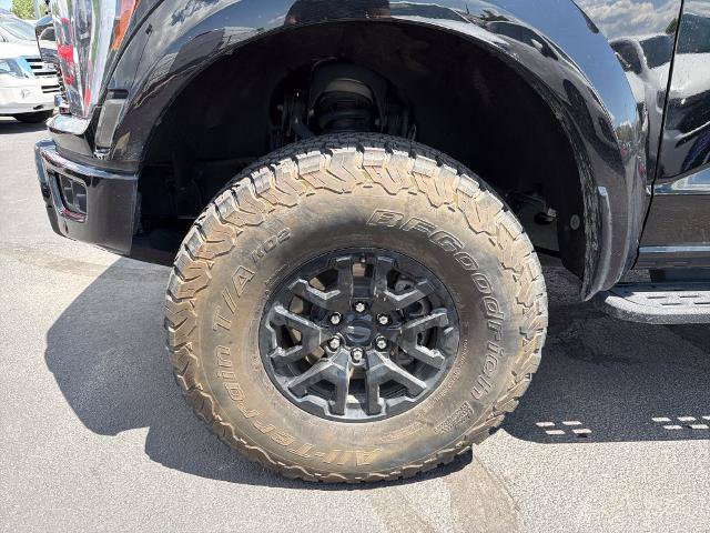 Certified 2023 Ford F150 Raptor w/ Raptor Carbon Fiber Package AWD/4WD image 9