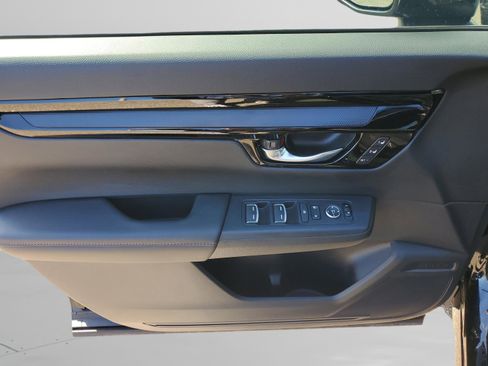 Certified 2025 Honda CR-V Sport Touring image 27