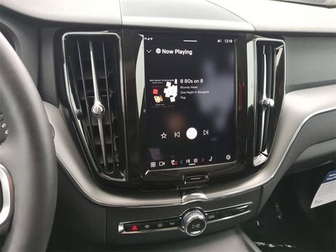 Certified 2025 Volvo XC60 T8 Core w/ Protection Package Premier image 26