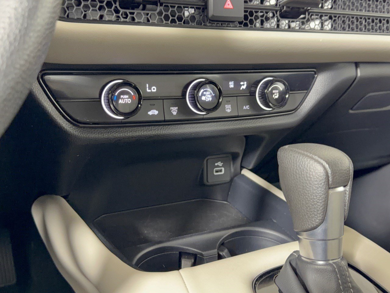 Certified 2024 Honda HR-V LX image 22