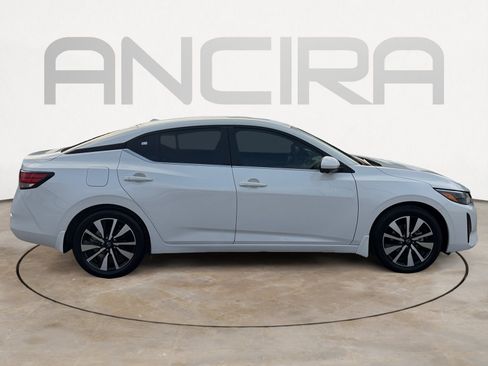Used 2025 Nissan Sentra SV w/ SV Premium Package FWD image 12