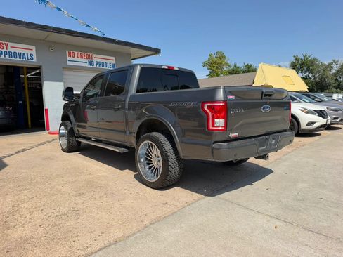 Used 2017 Ford F150 XLT w/ Equipment Group 302A Luxury AWD/4WD image 5