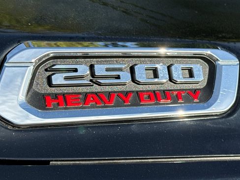 Used 2019 RAM 2500 Laramie image 35