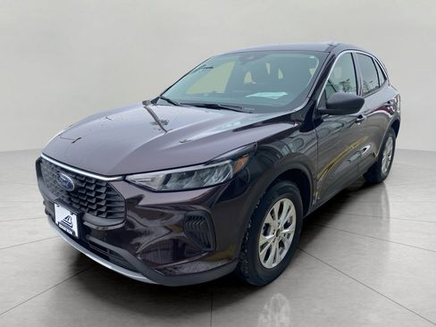Certified 2023 Ford Escape Active image 4