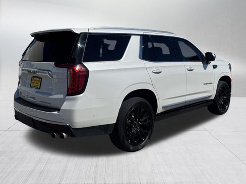Used 2023 GMC Yukon Denali w/ Denali Reserve Package AWD/4WD image 7