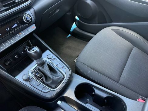 Used 2023 Hyundai Kona SEL w/ Convenience Package AWD/4WD image 34