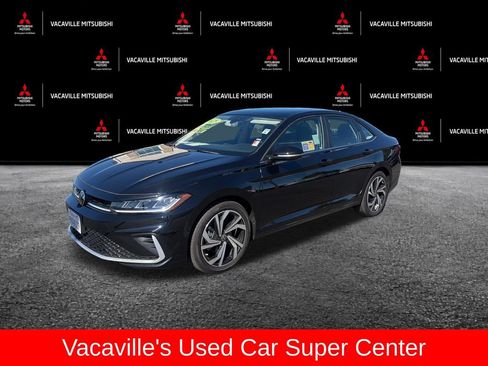 Used 2025 Volkswagen Jetta SEL FWD image 1