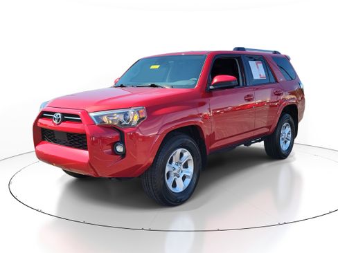 Used 2023 Toyota 4Runner SR5 image 2