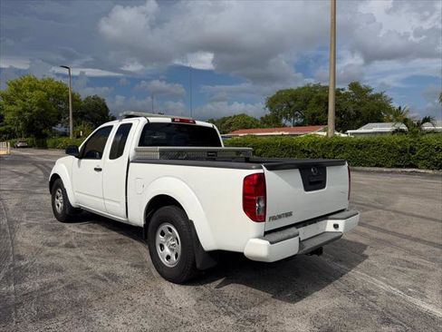 Used 2020 Nissan Frontier S w/ S Utility Package RWD image 4