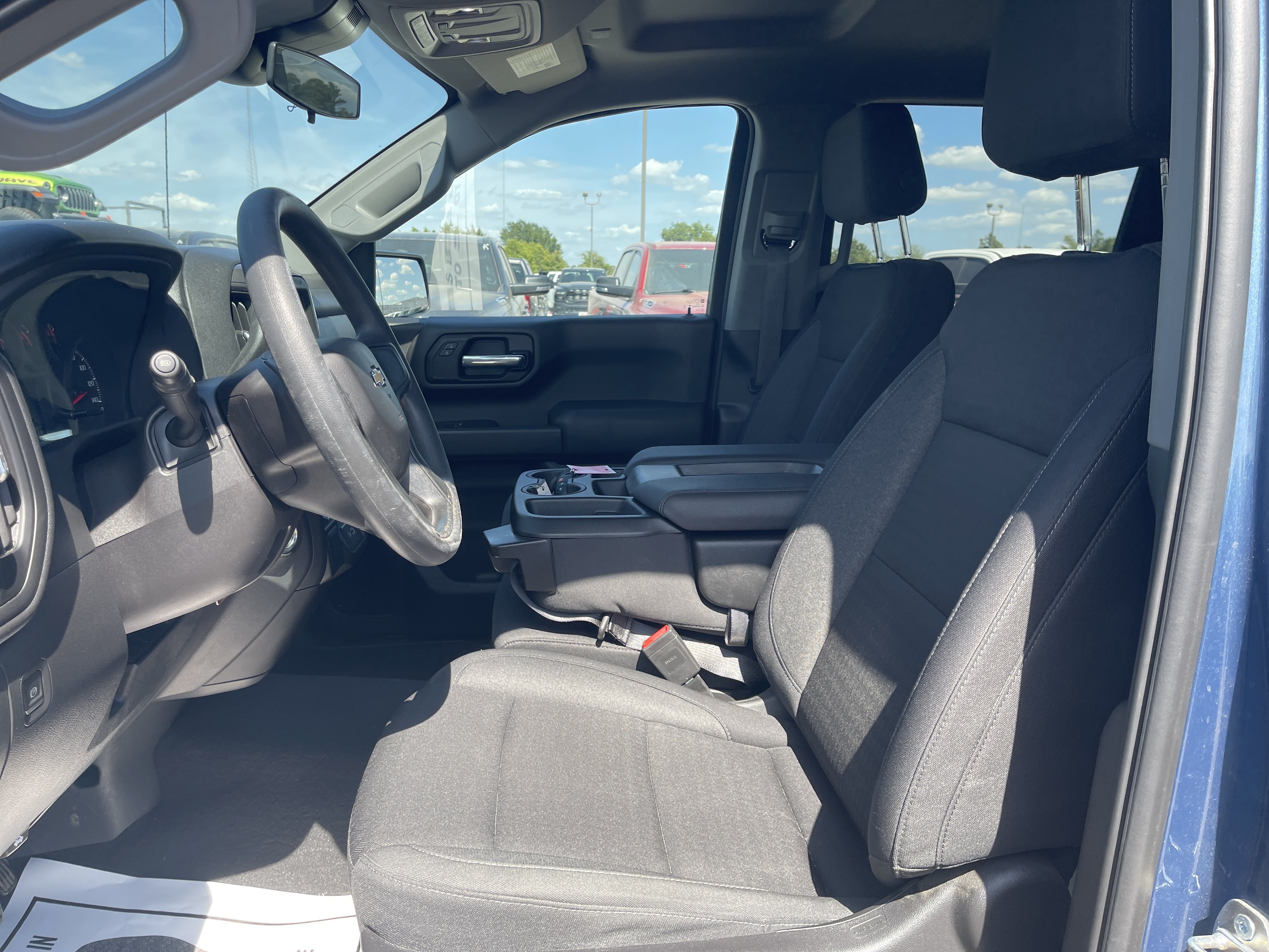 Used 2024 Chevrolet Silverado 1500 Custom RWD image 34