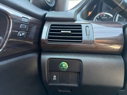 Certified 2017 Honda Accord EX-L image 20