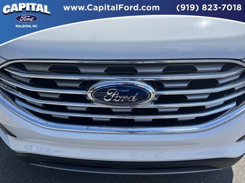 Certified 2022 Ford Edge SEL w/ Convenience Package image 10