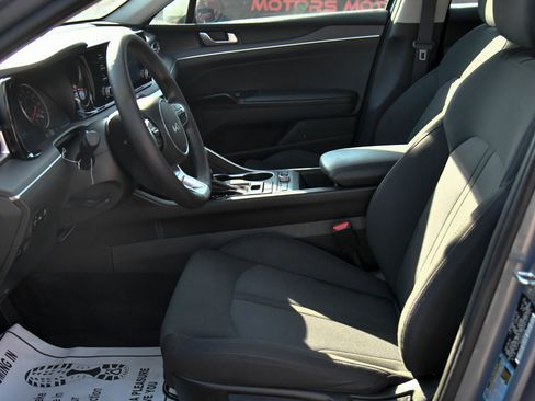 Used 2023 Kia K5 LXS image 16