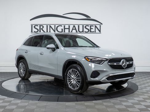 New 2026 Mercedes-Benz GLC 300 4MATIC image 3