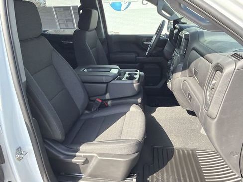 Used 2025 Chevrolet Silverado 1500 Custom w/ Turbomax Blackout Package AWD/4WD image 25