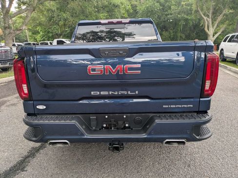 Used 2023 GMC Sierra 1500 Denali AWD/4WD image 5