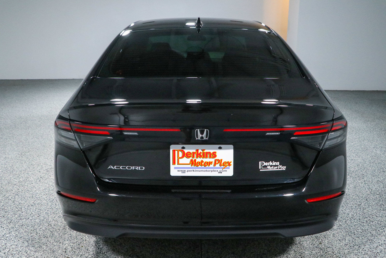 Used 2024 Honda Accord EX image 8