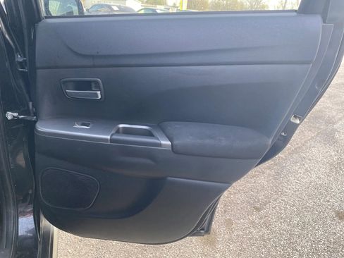 Used 2021 Mitsubishi Outlander Sport SE image 14