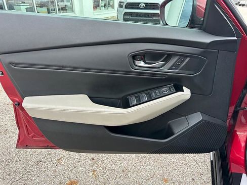 Used 2024 Honda Accord Touring image 14