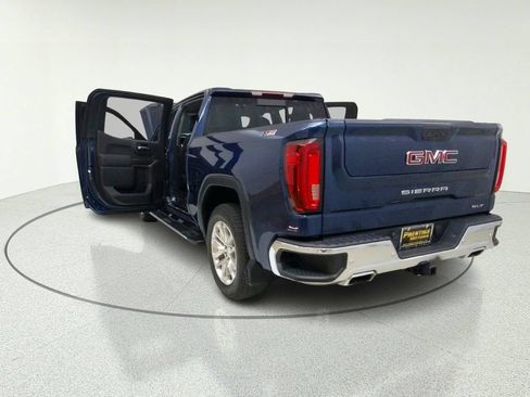 Used 2019 GMC Sierra 1500 SLT w/ SLT Premium Plus Package AWD/4WD image 13