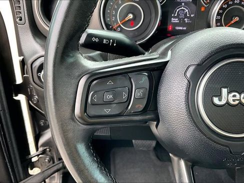 Used 2022 Jeep Wrangler Sport S image 10