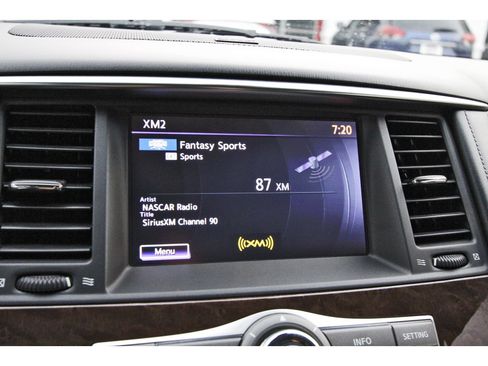 Used 2017 INFINITI QX80 4WD w/ Driver Assistance Package image 27