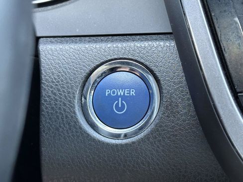 Used 2023 Toyota Camry SE w/ Protection Package (Q2) (TMS) FWD image 21