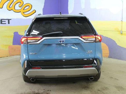 Used 2023 Toyota RAV4 XSE image 7