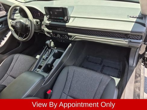 Used 2025 Honda Accord LX image 31