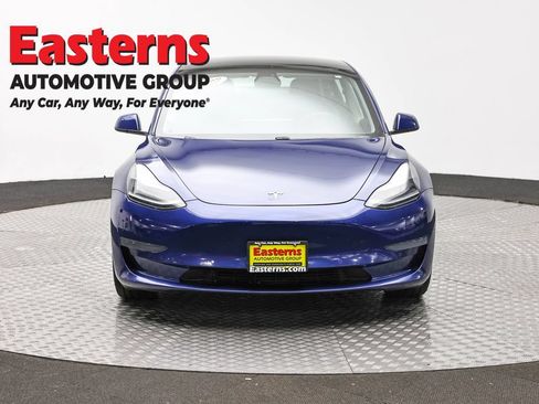 Used 2021 Tesla Model 3 Standard Range Plus RWD image 2