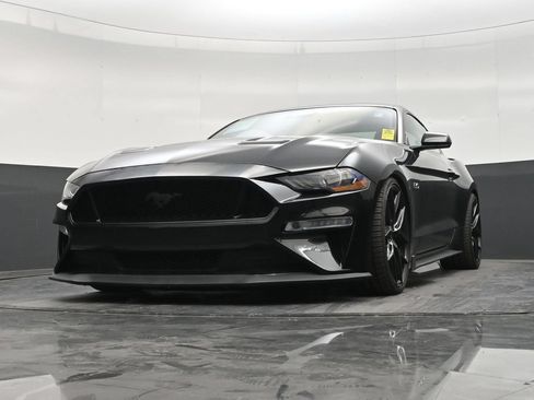 Used 2021 Ford Mustang GT Premium w/ GT Performance Package RWD image 26