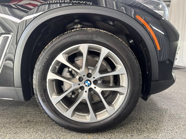 Used 2020 BMW X5 xDrive40i w/ Convenience Package AWD/4WD image 29