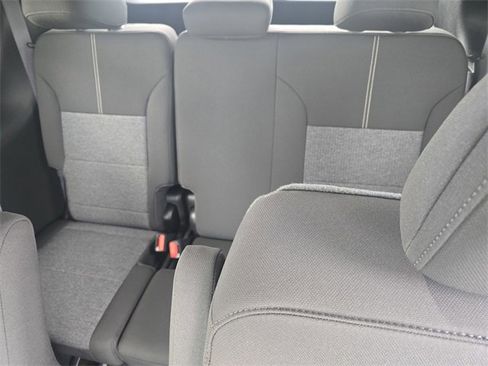 New 2026 GMC Acadia Elevation image 10