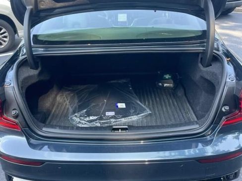 Used 2024 Volvo S60 B5 Plus w/ Climate Package FWD image 6