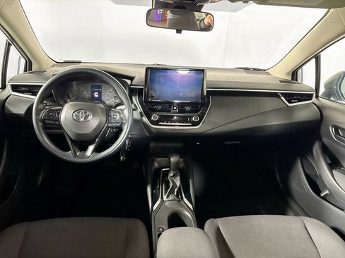 Used 2024 Toyota Corolla LE FWD image 12