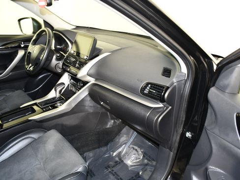 Used 2024 Mitsubishi Eclipse Cross SE AWD/4WD image 40