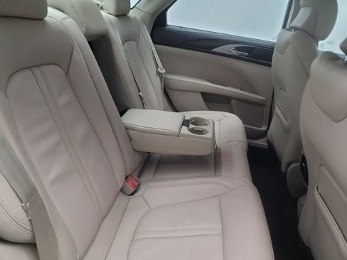 Used 2017 Lincoln MKZ Select FWD image 19